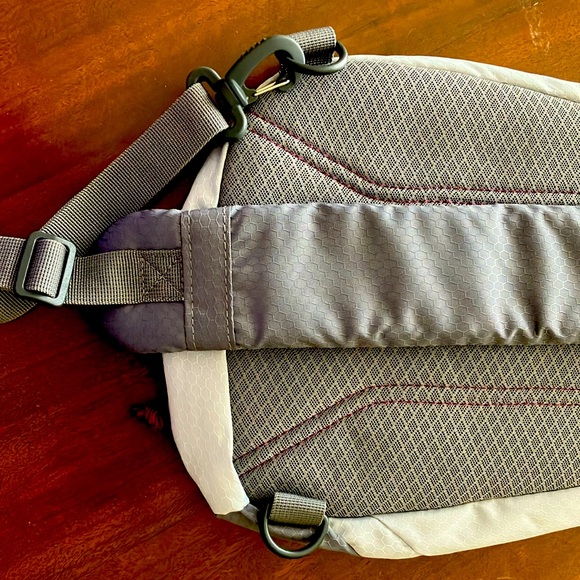 Ozark Trail Sunset Sling Backpack - Picture 12 of 15